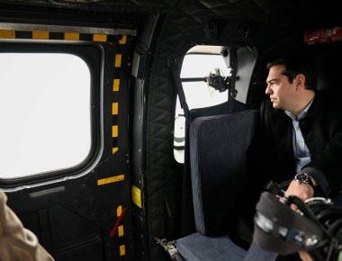 Α. Τσίπρας σε πυροσβέστες: «Απέραντη ευγνωμοσύνη για τις υπεράνθρωπες προσπάθειες που καταβάλατε» (βίντεο)